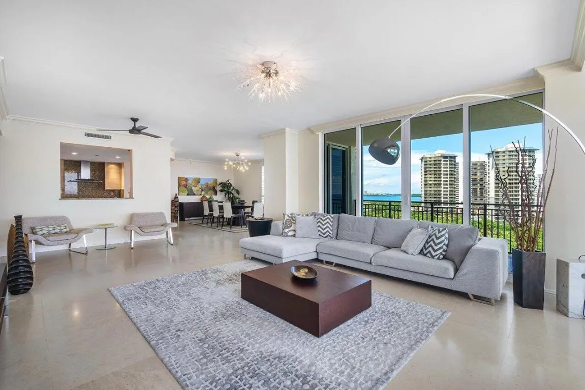 008-3800NorthOceanDrive-1053-RivieraBeac