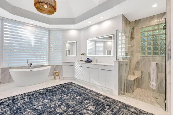 Master Shower & Bath