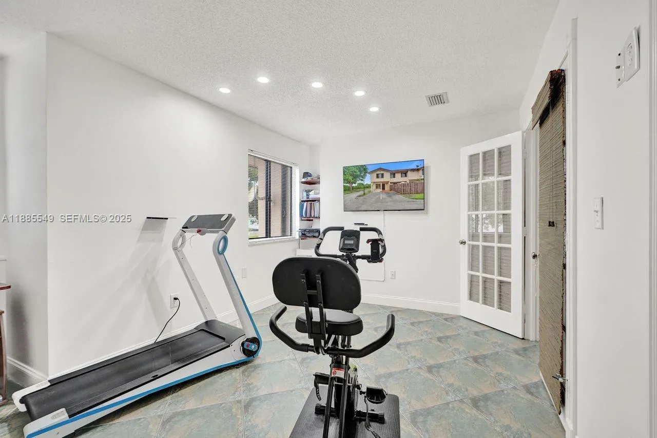 Property photo 25