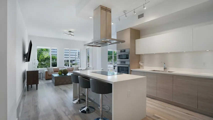 155 E Boca Raton Road