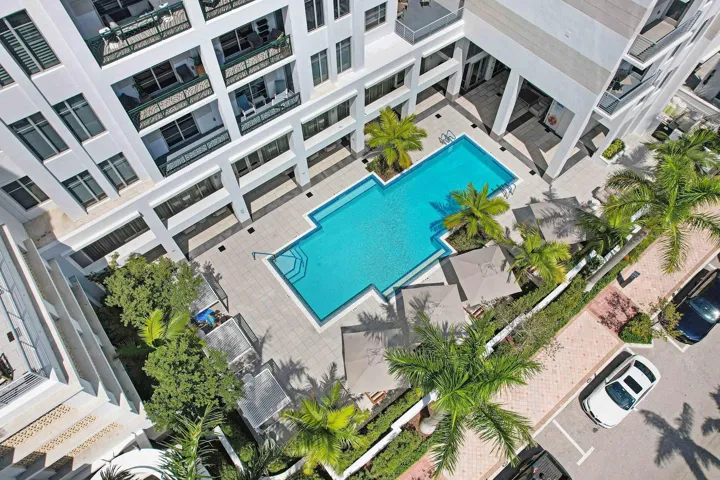 TOWER 155 - BOCA RATON