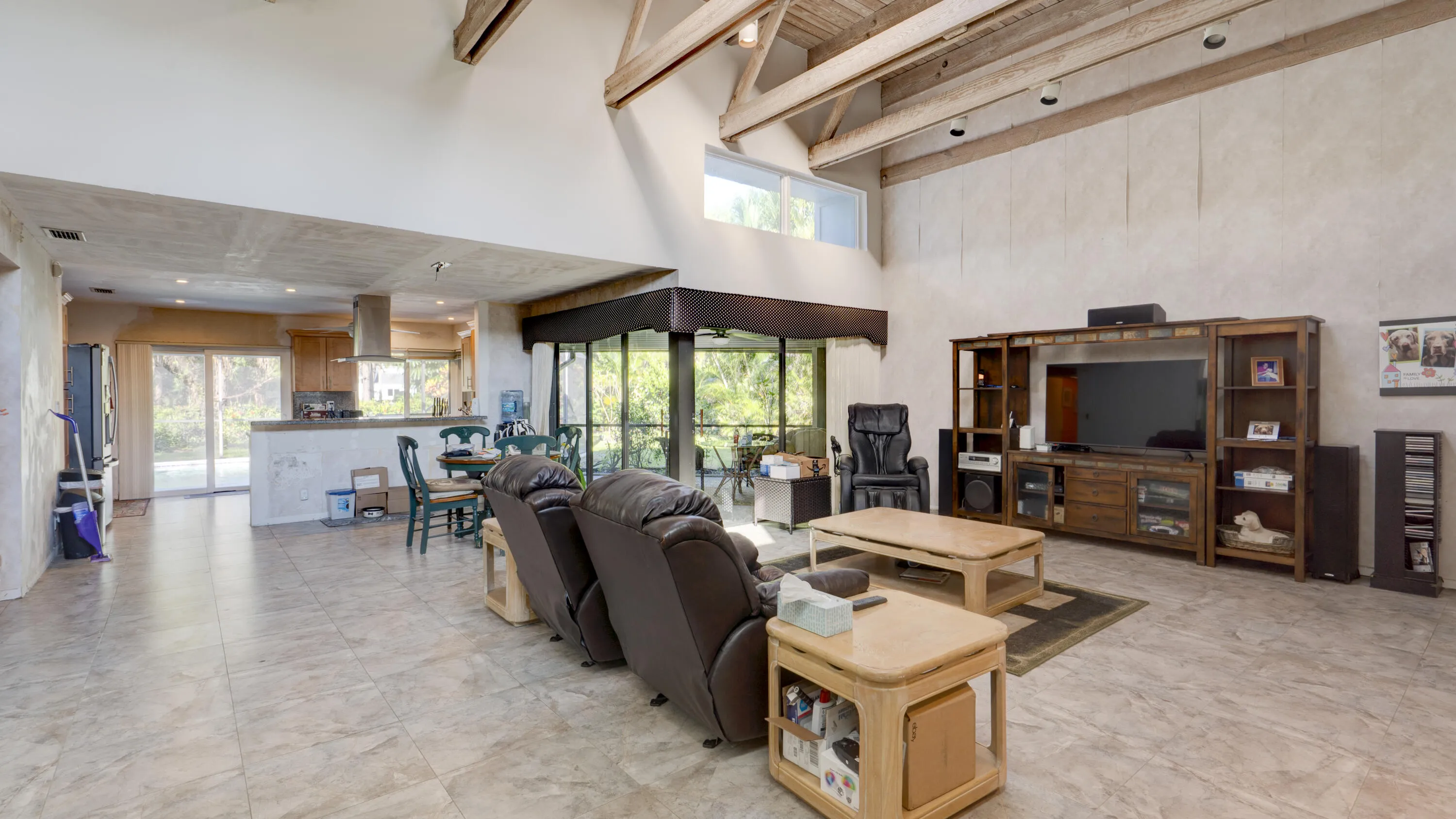 634 Lakewoode Cir w Delray Beach 33445-6