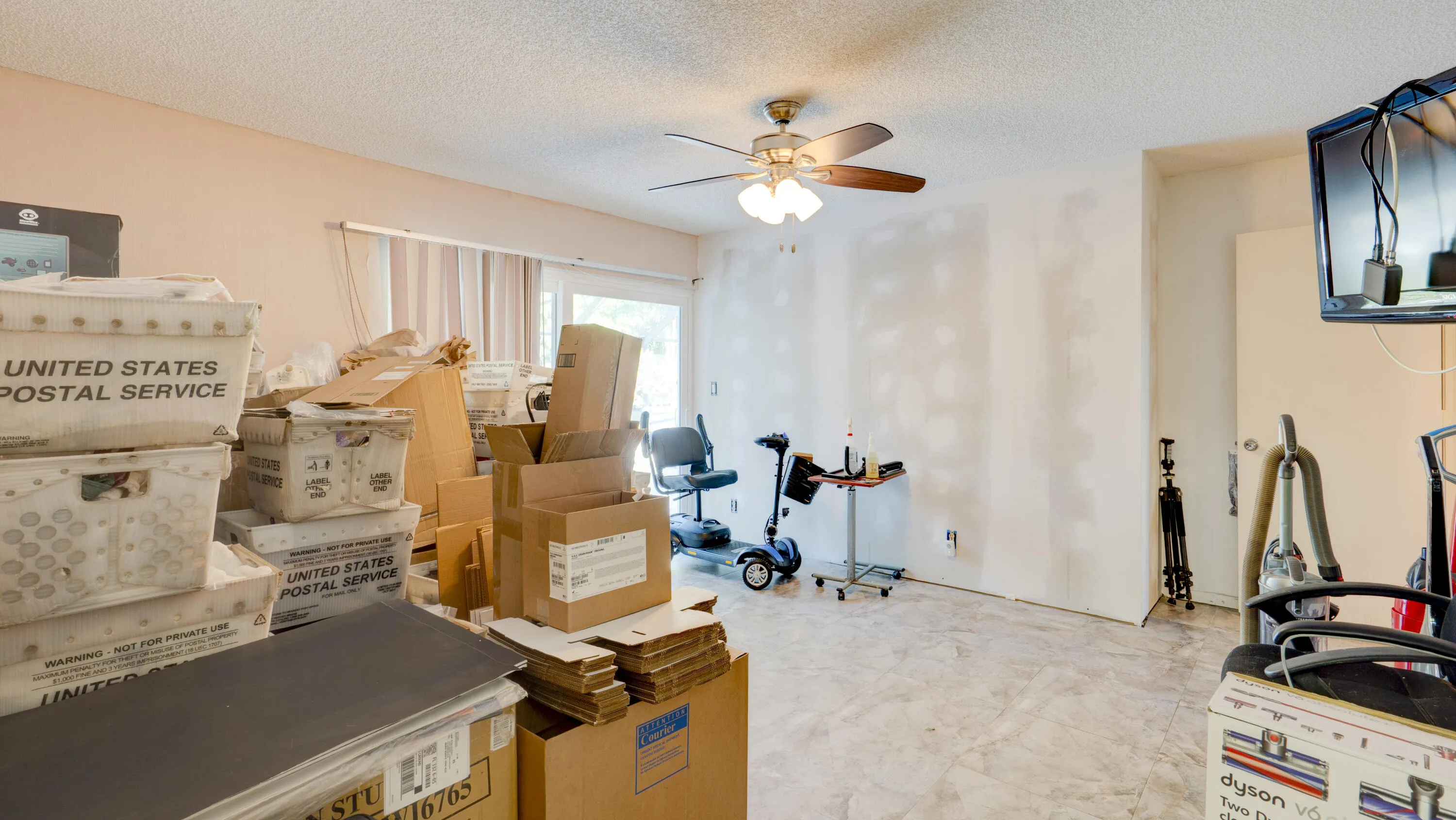 634 Lakewoode Cir w Delray Beach 33445-9