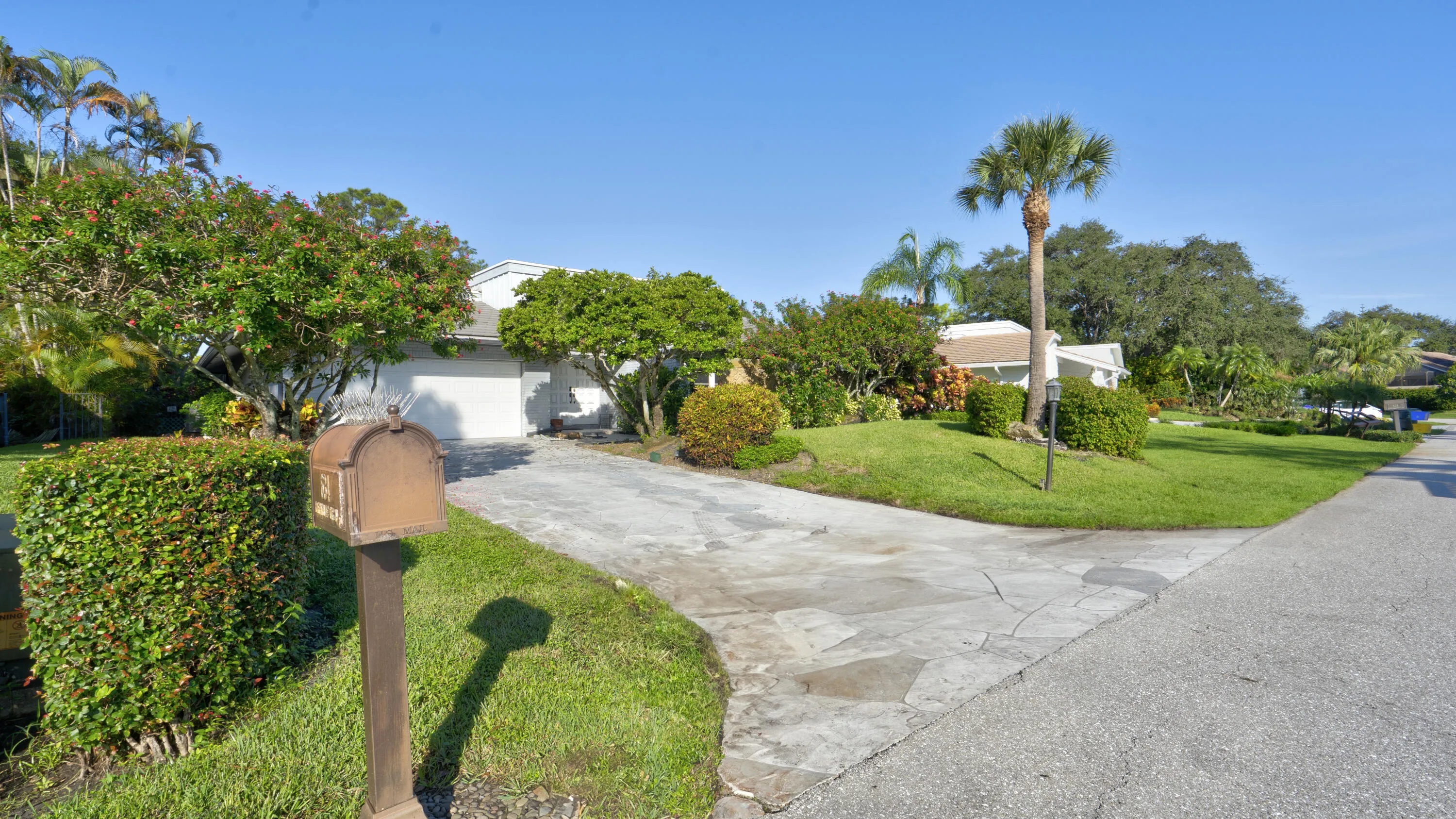 634 Lakewoode Cir w Delray Beach 33445-5
