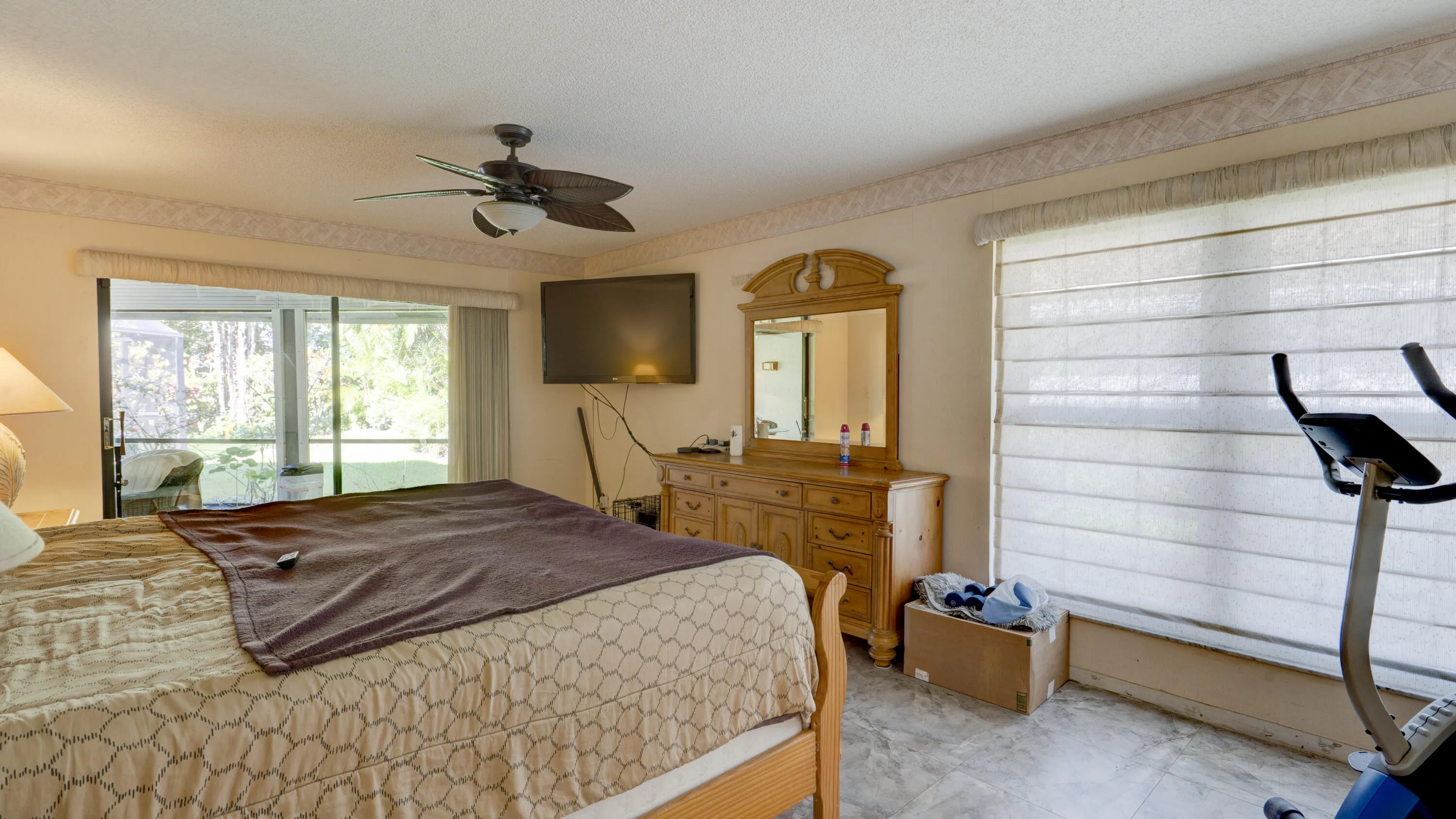 634 Lakewoode Cir w Delray Beach 33445-6