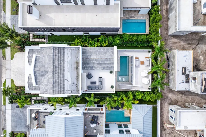 026-812PalmTrail-DelrayBeach-FL-33483-SM