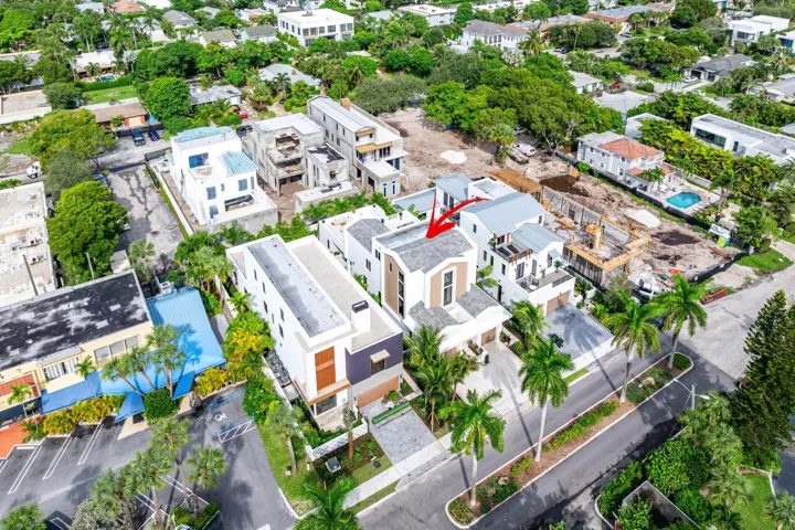 031-812PalmTrail-DelrayBeach-FL-33483-SM