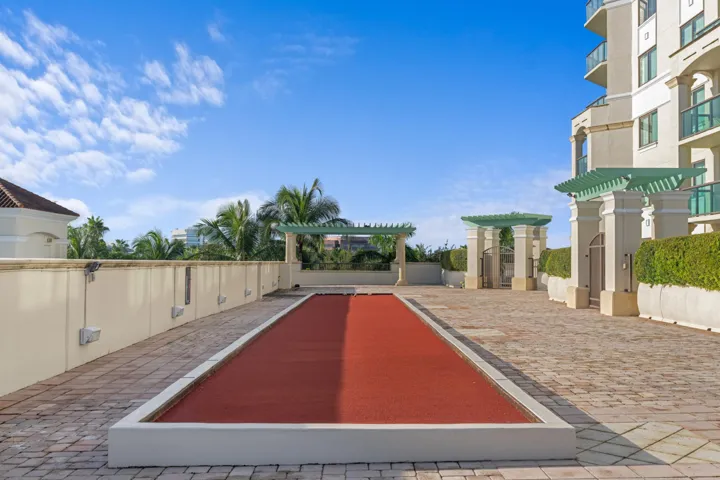 outdoor amenities