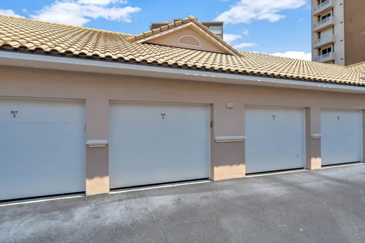 4160 N HWY A1A unit 1002 05 11 23 (5 o