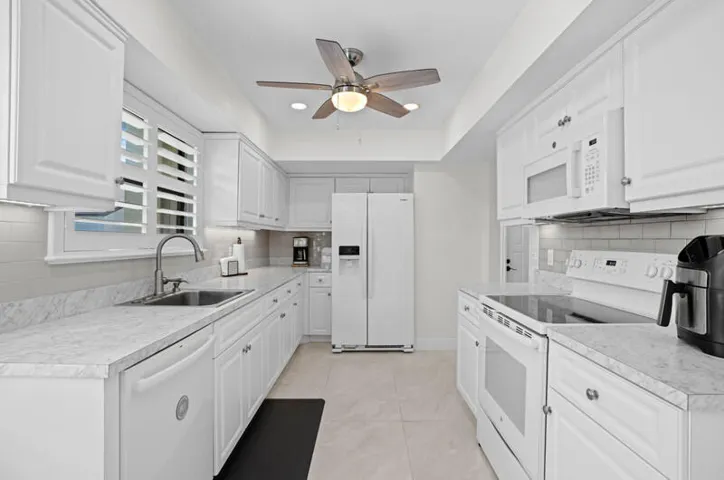 Kitchen 3
