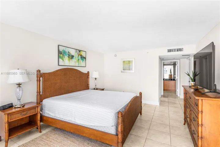 main room spacious