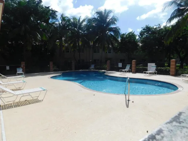 Community pool