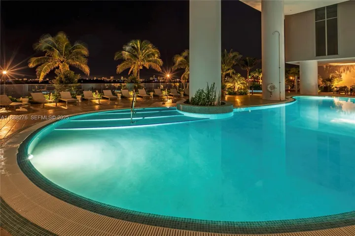 waterfront pool