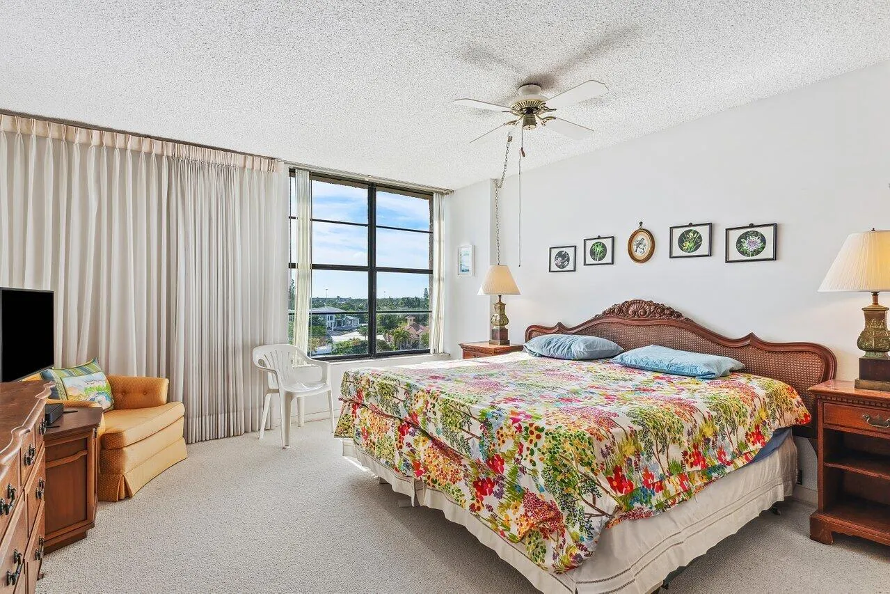 017-13RoyalPalmWay-Unit602-BocaRaton-FL-