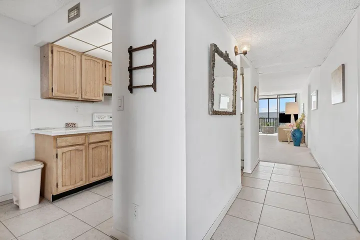 004-13RoyalPalmWay-Unit602-BocaRaton-FL-