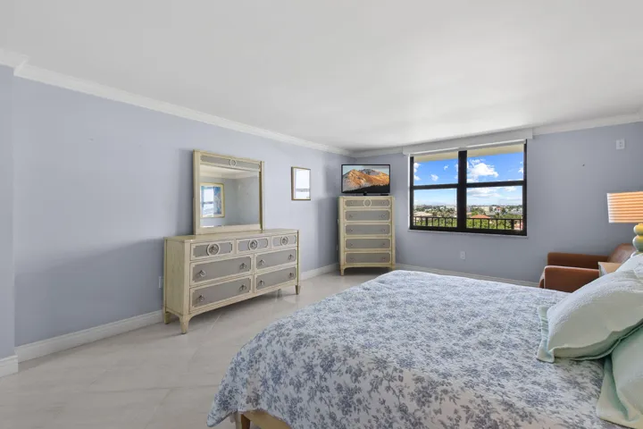 master bedroom actual photo 2