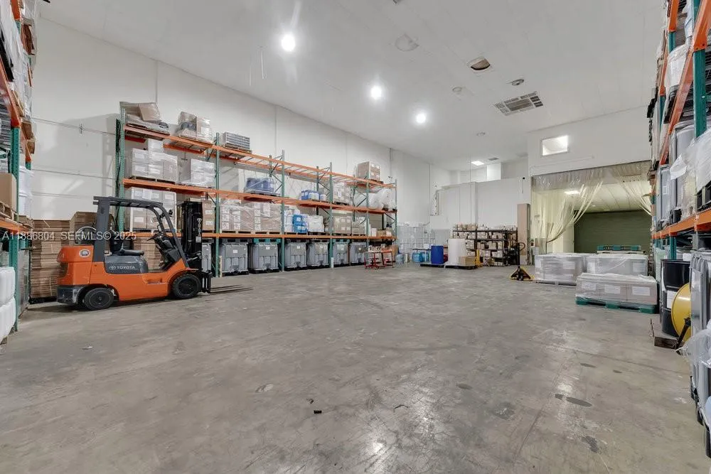 Property photo 30
