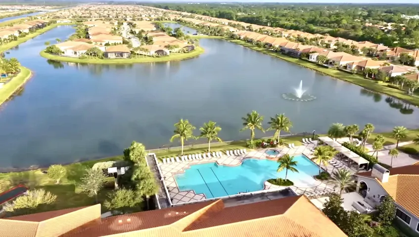 It has indoor and outdoor pool