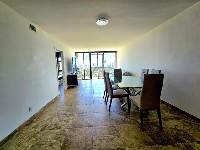 DINING, FAMILY ROOM