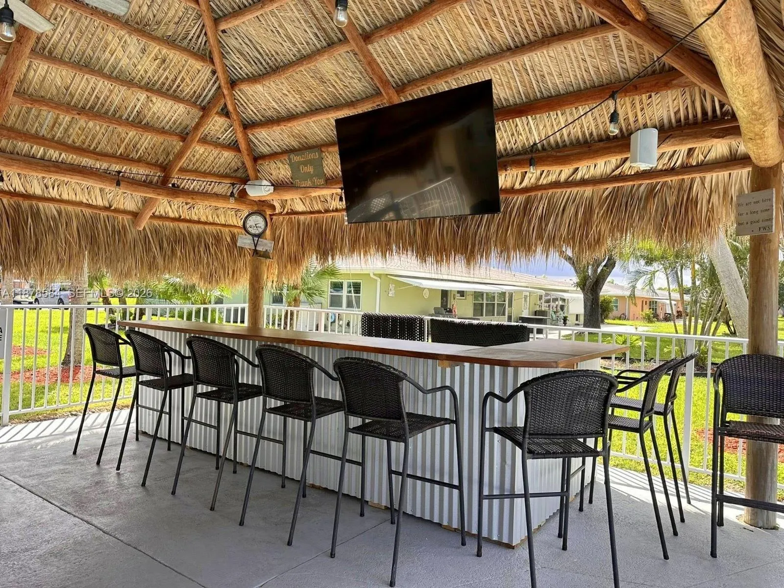 Community Tiki Bar