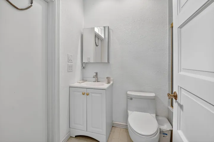 CASITA BATH