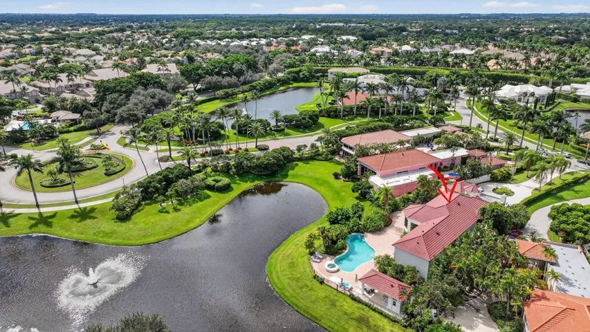 SURROUND YOURSELF W/GOLF & LAKE VIEWS