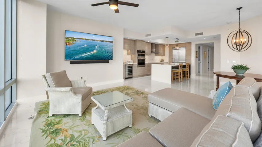 1 Water Club Way 4027