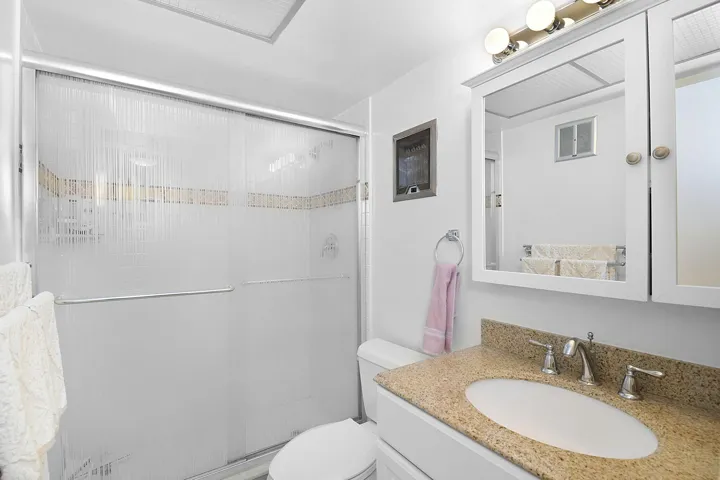 64-web-or-mls-500_8740