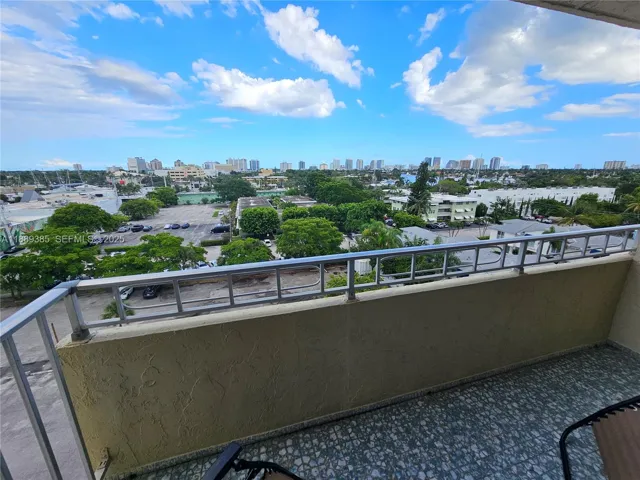 12x6 with intracoastal views