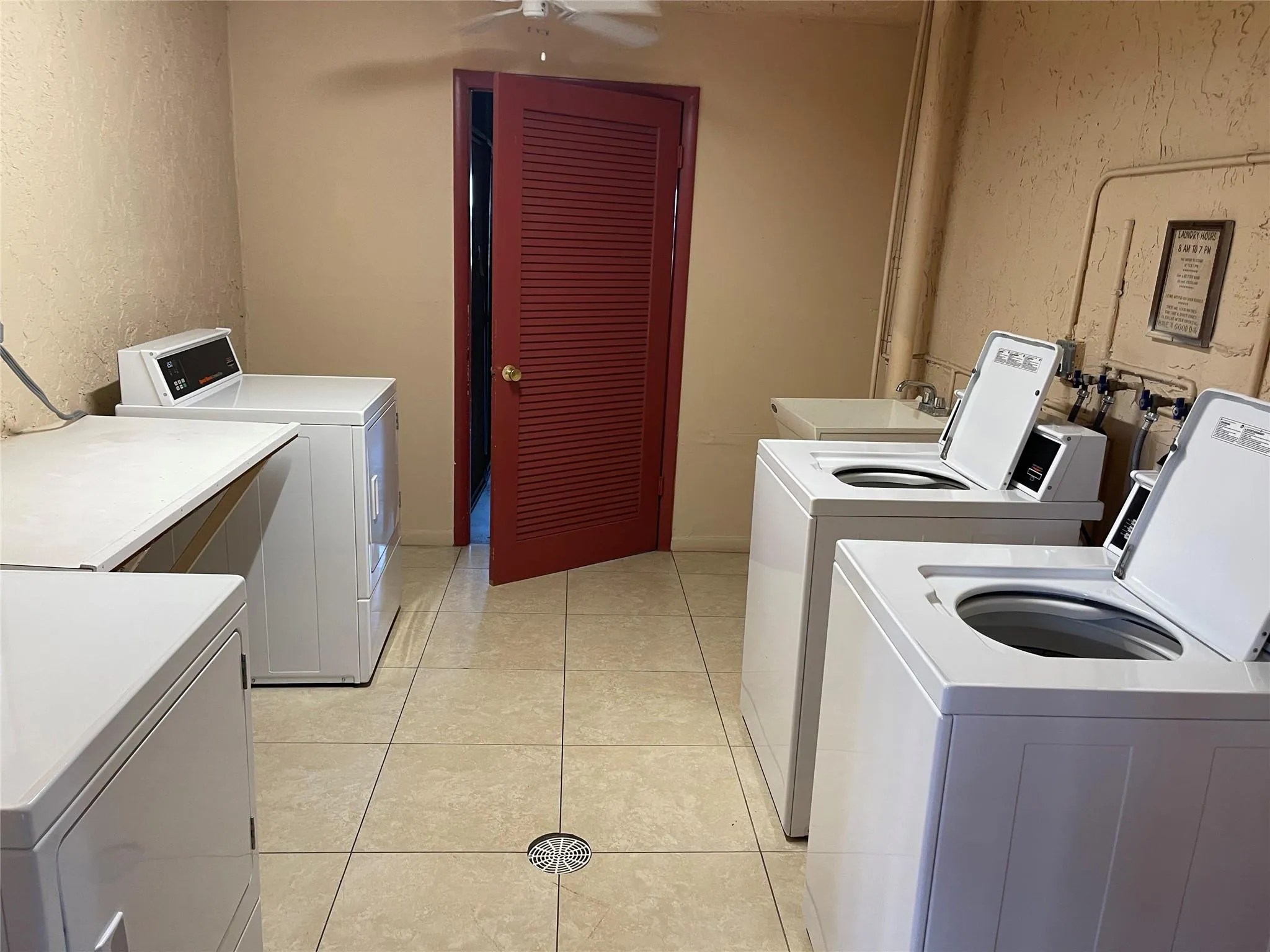 Property photo 24