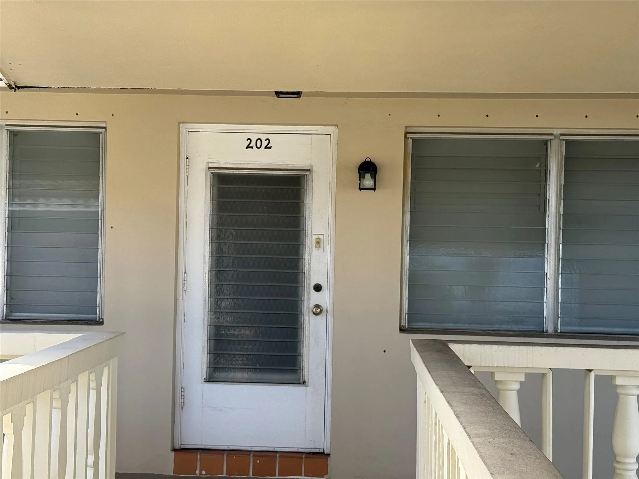 front door faces north