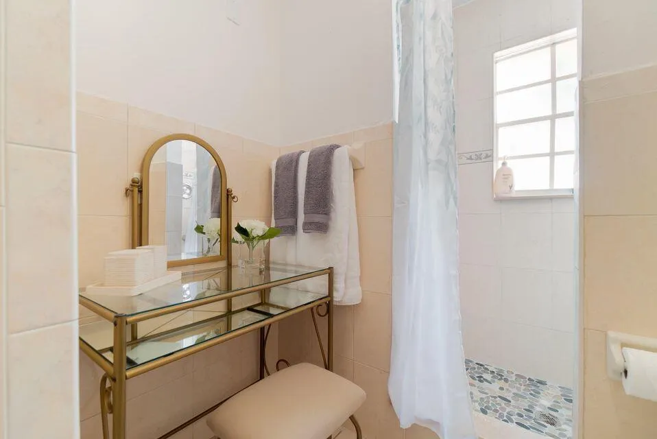 green st bath 4