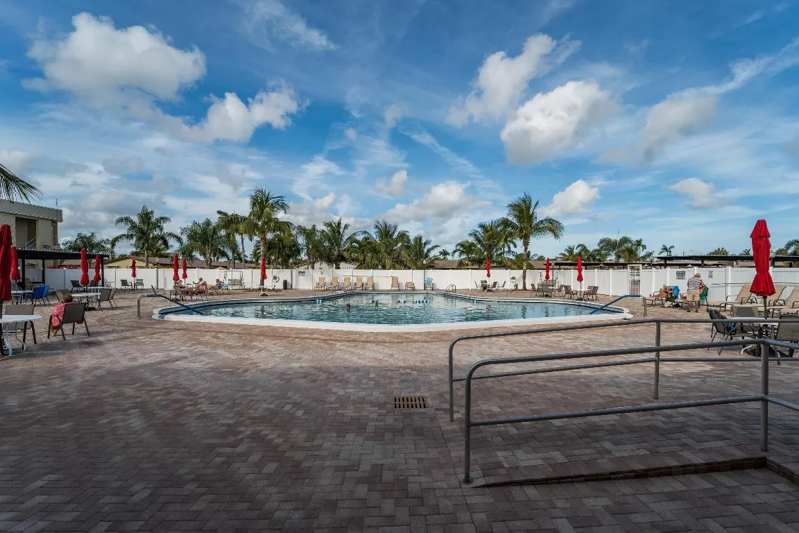 Community pool