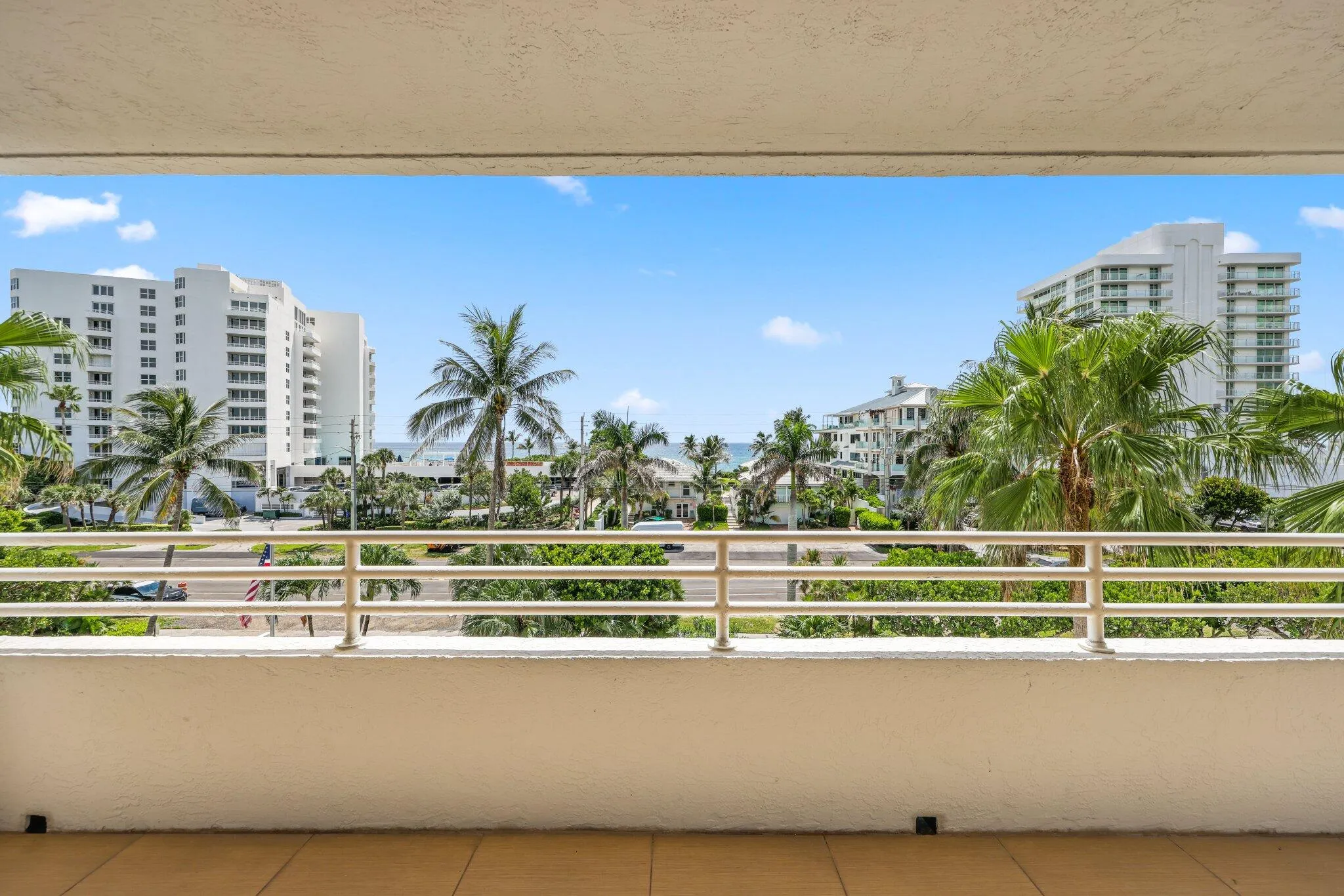 OCEAN VIEW BALCONY