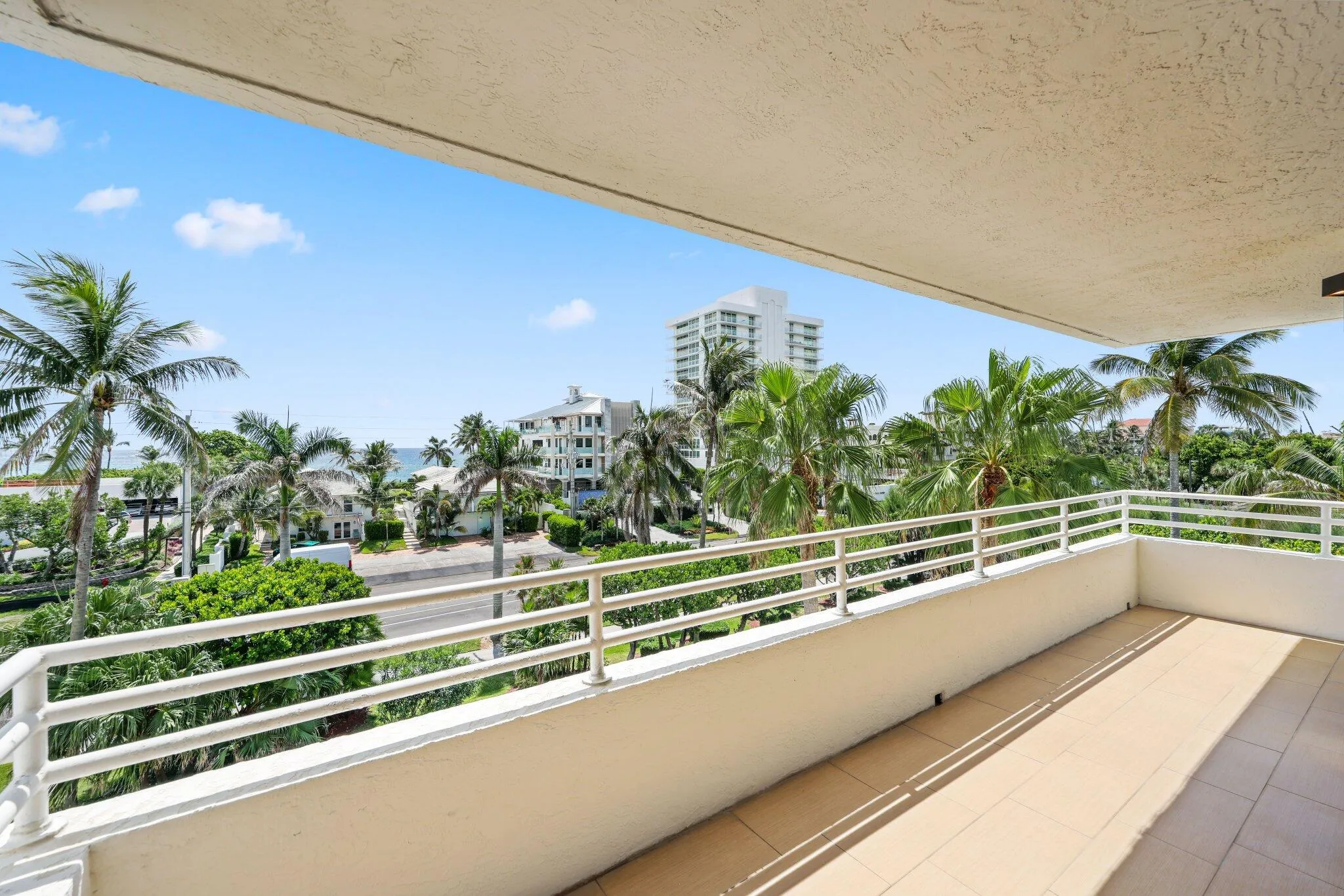 OCEAN VIEW BALCONY