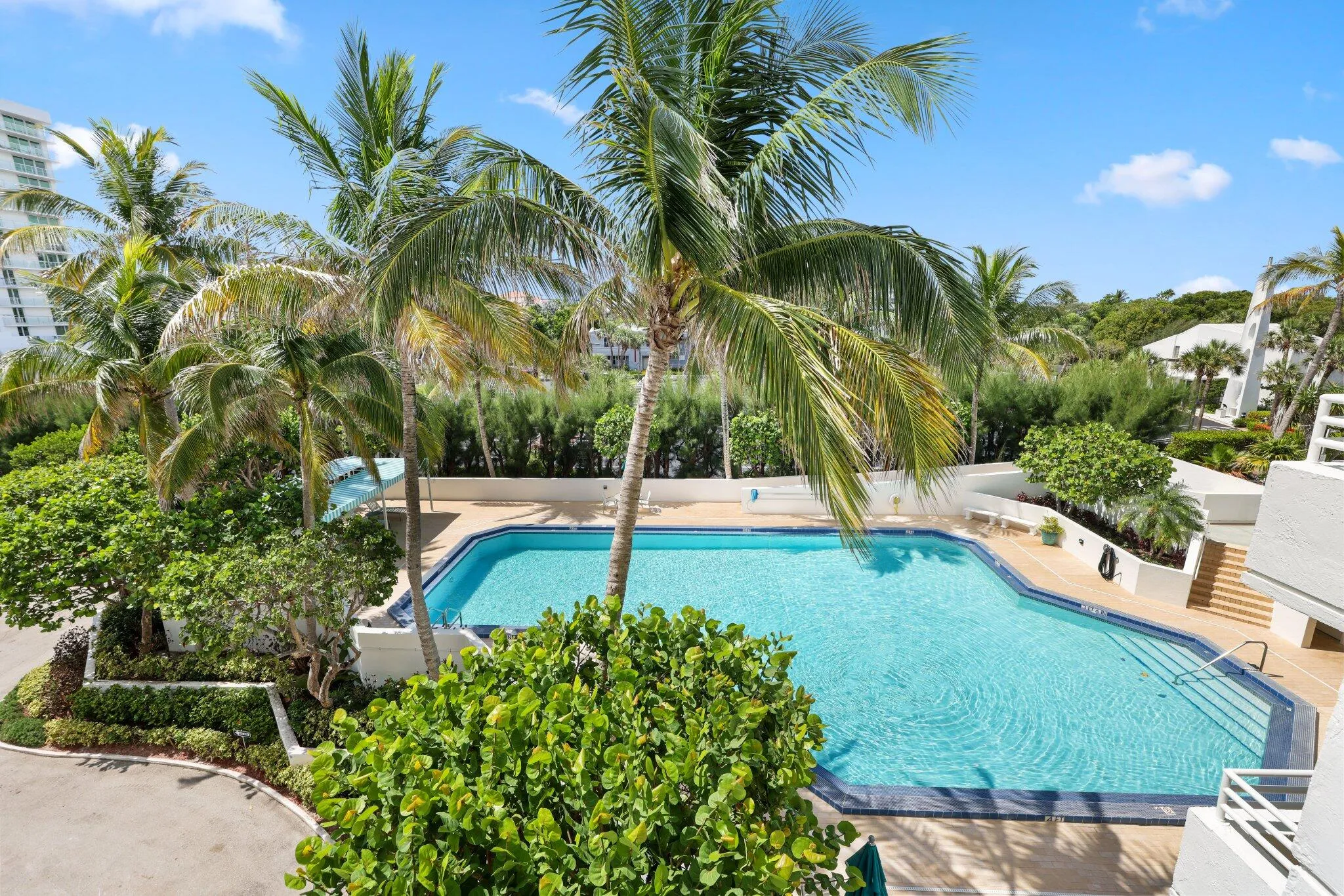 POOL VIEW