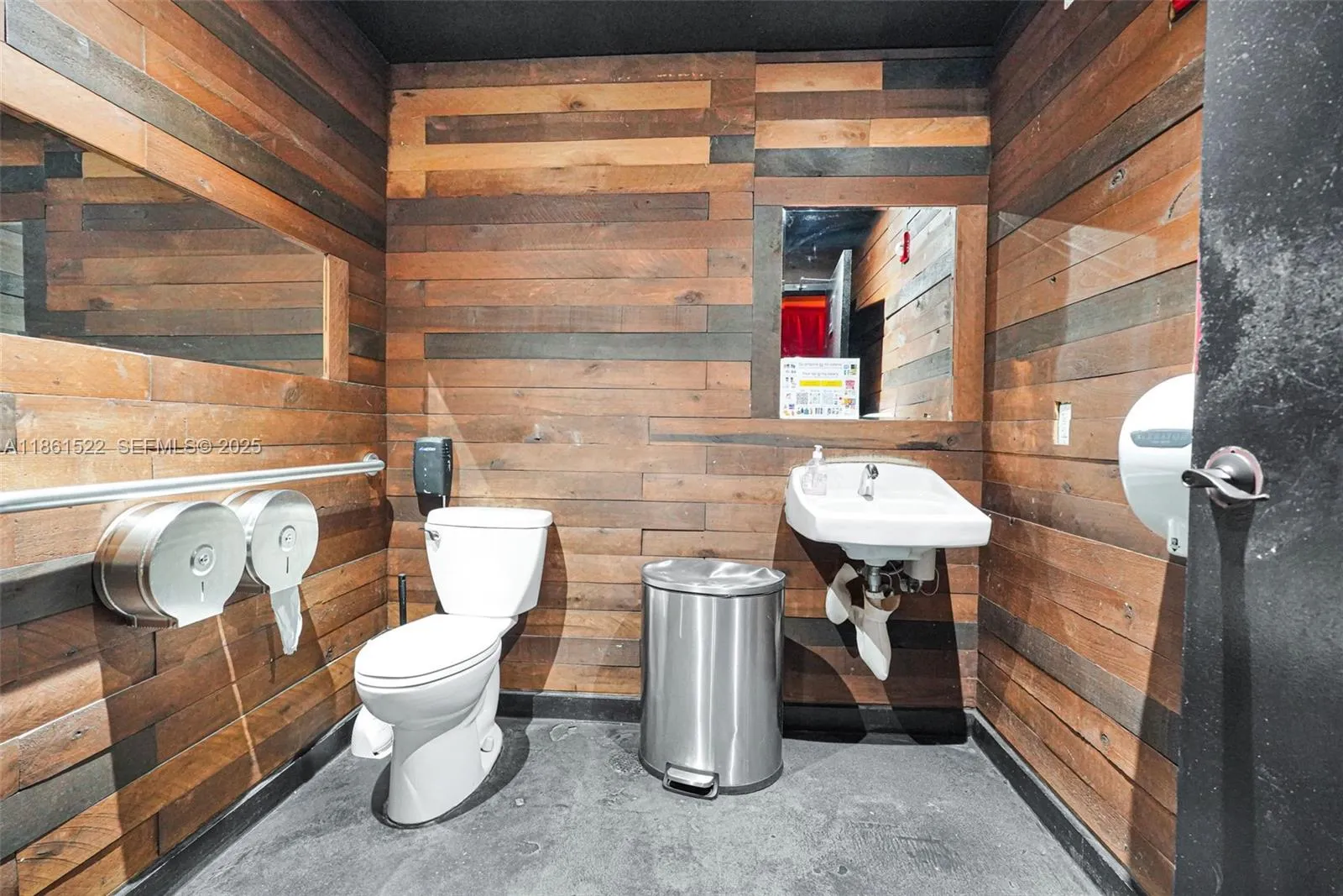 Property photo 25