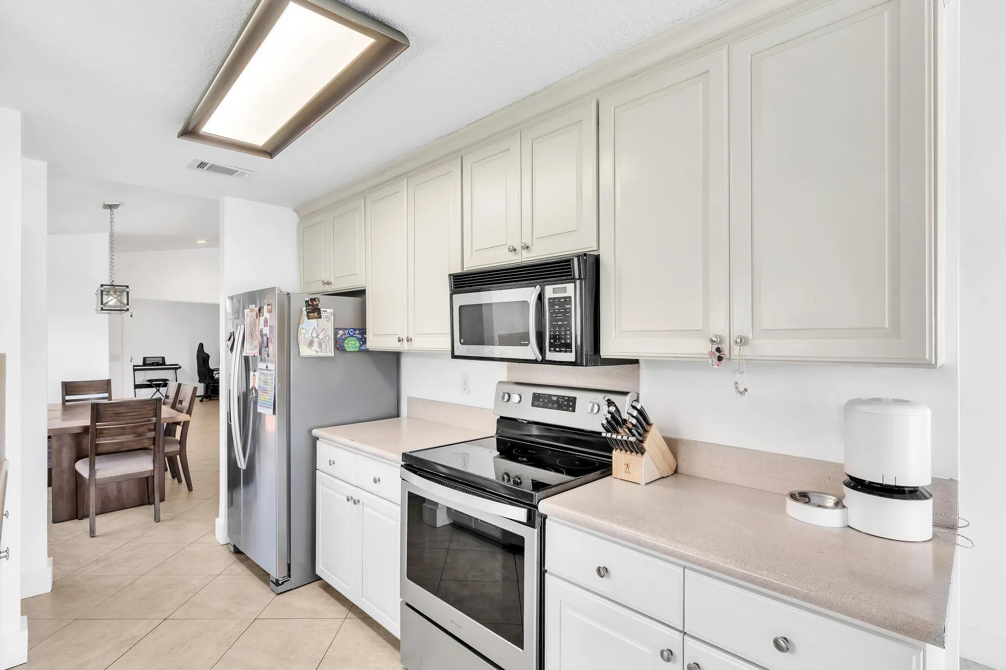 12 Kitchen (4)