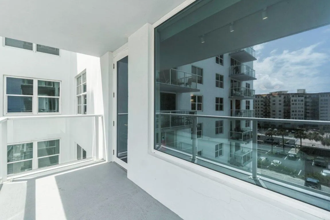 031-3450SouthOceanBoulevard-515-PalmBeac