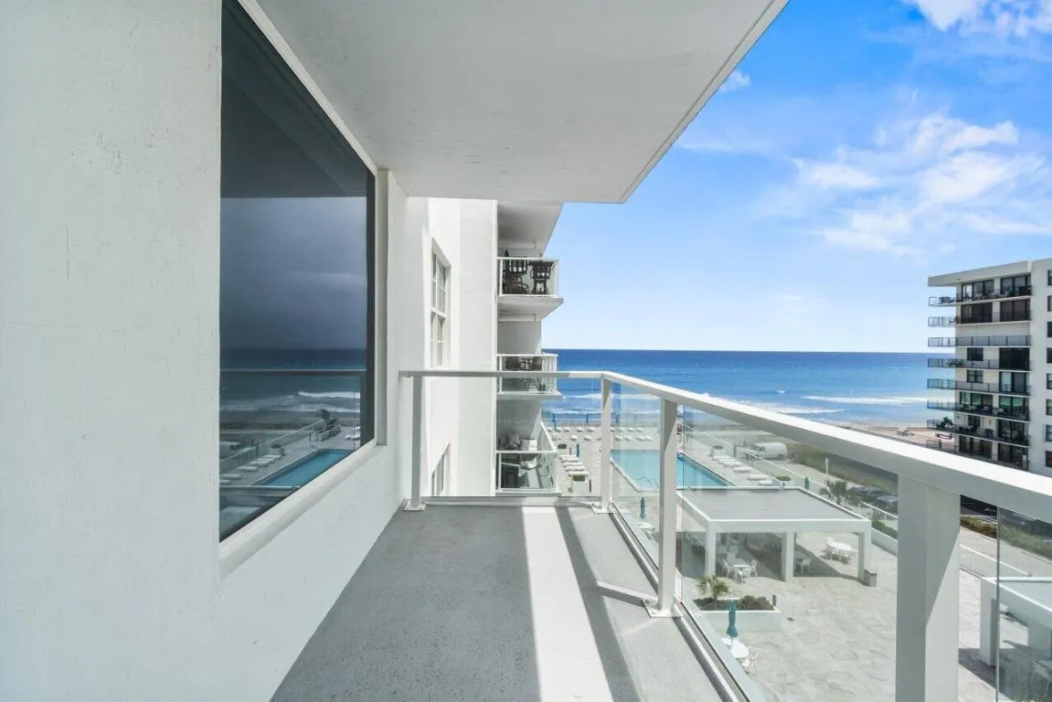 032-3450SouthOceanBoulevard-515-PalmBeac
