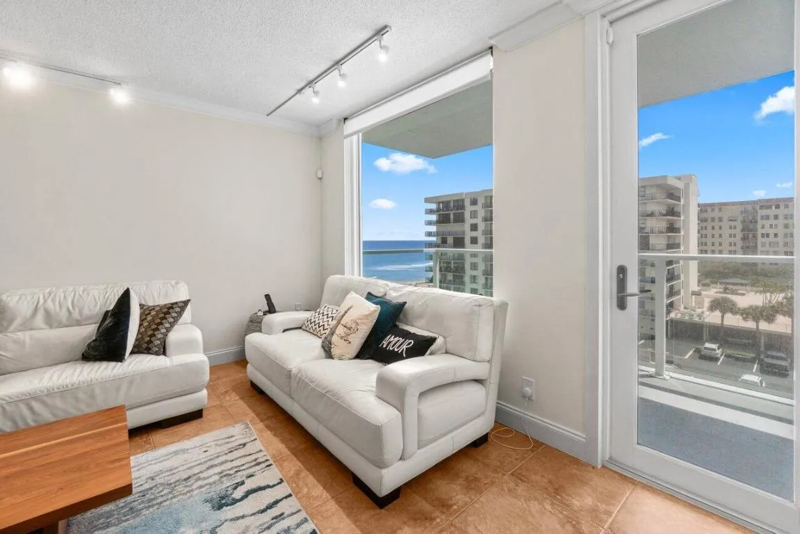 007-3450SouthOceanBoulevard-515-PalmBeac
