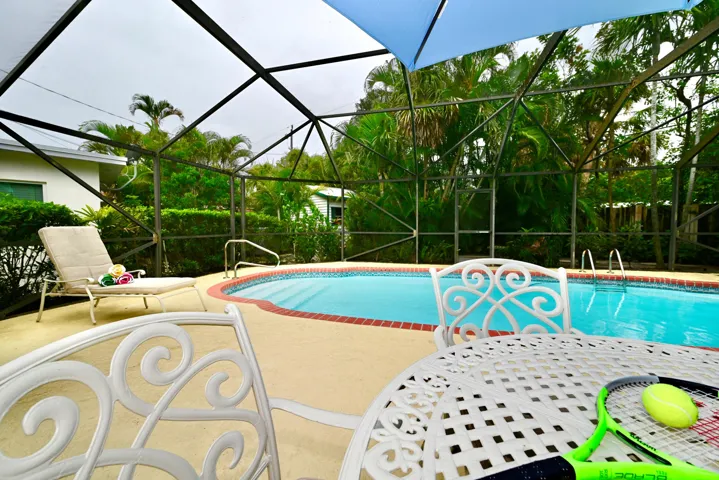 Pool/Patio
