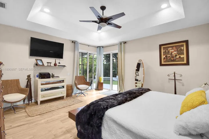 Spacious primary suite