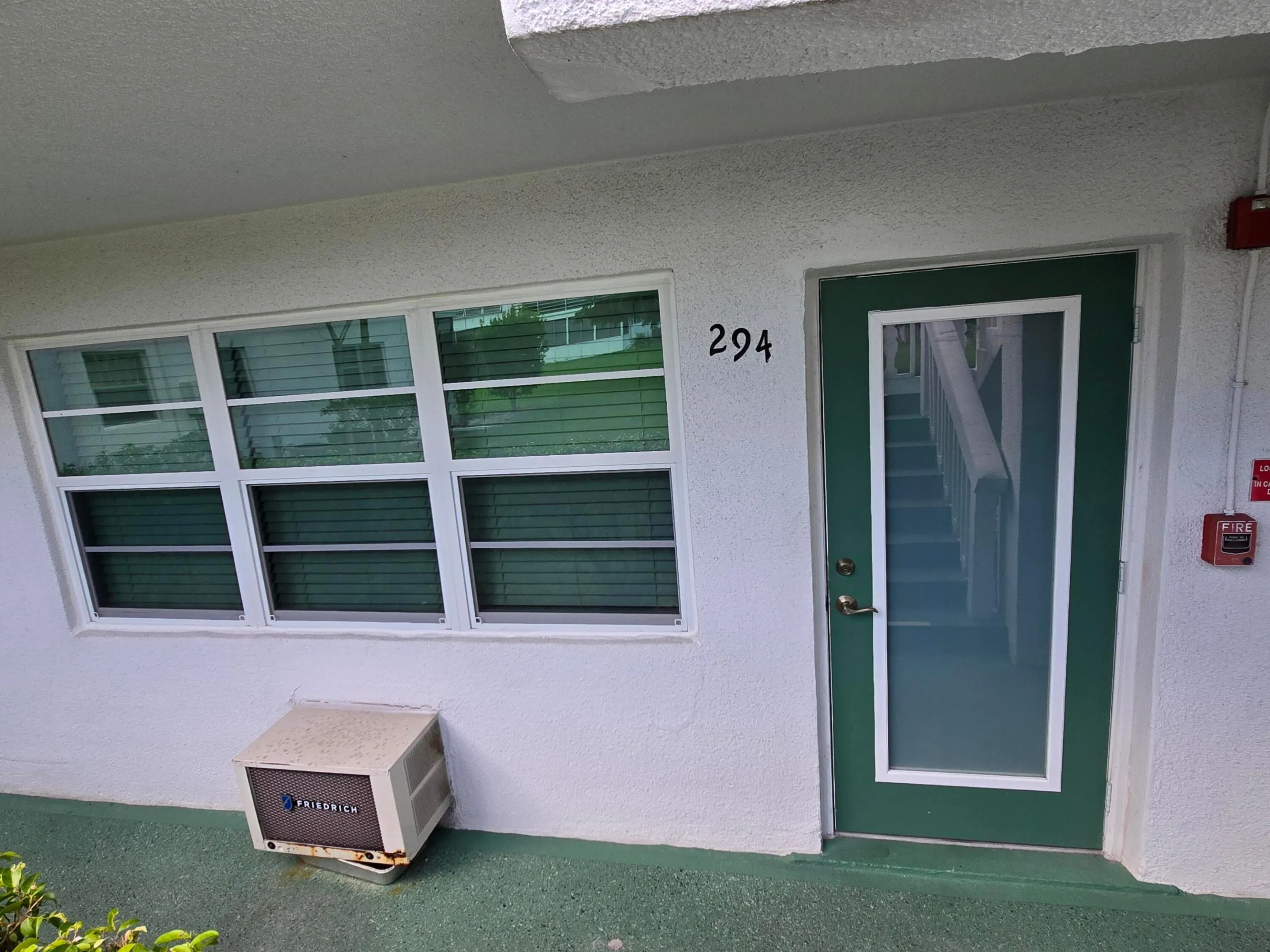 Patio Hurricane Impact Windows 14
