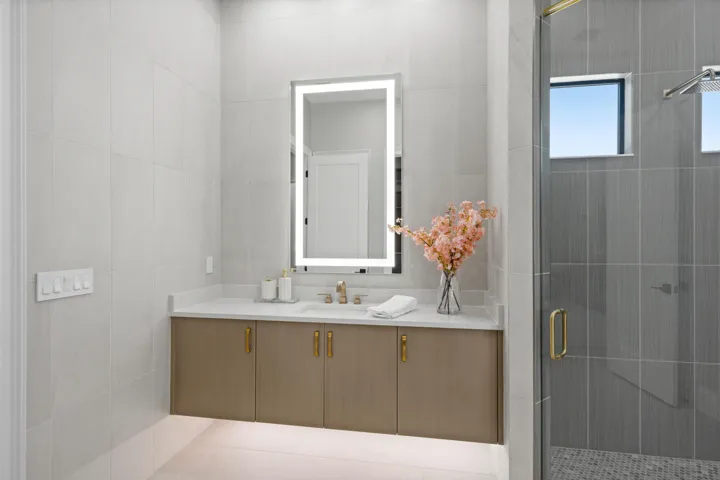 9241 Seaglass Ct_Indigo Grande_Lot 8_69