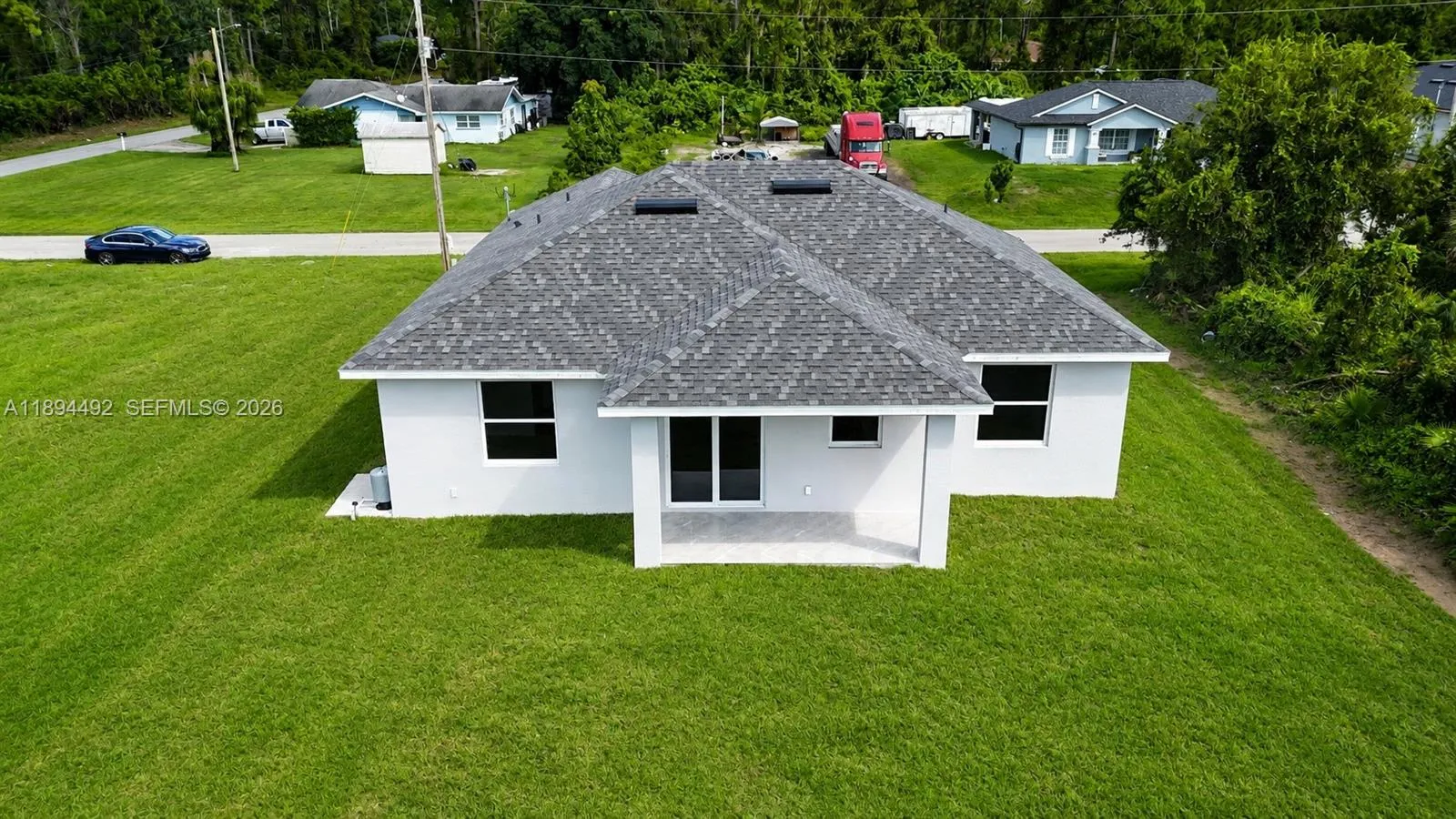Property photo 8