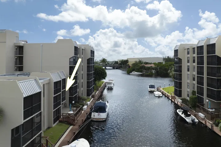 Balcony Waterfront
