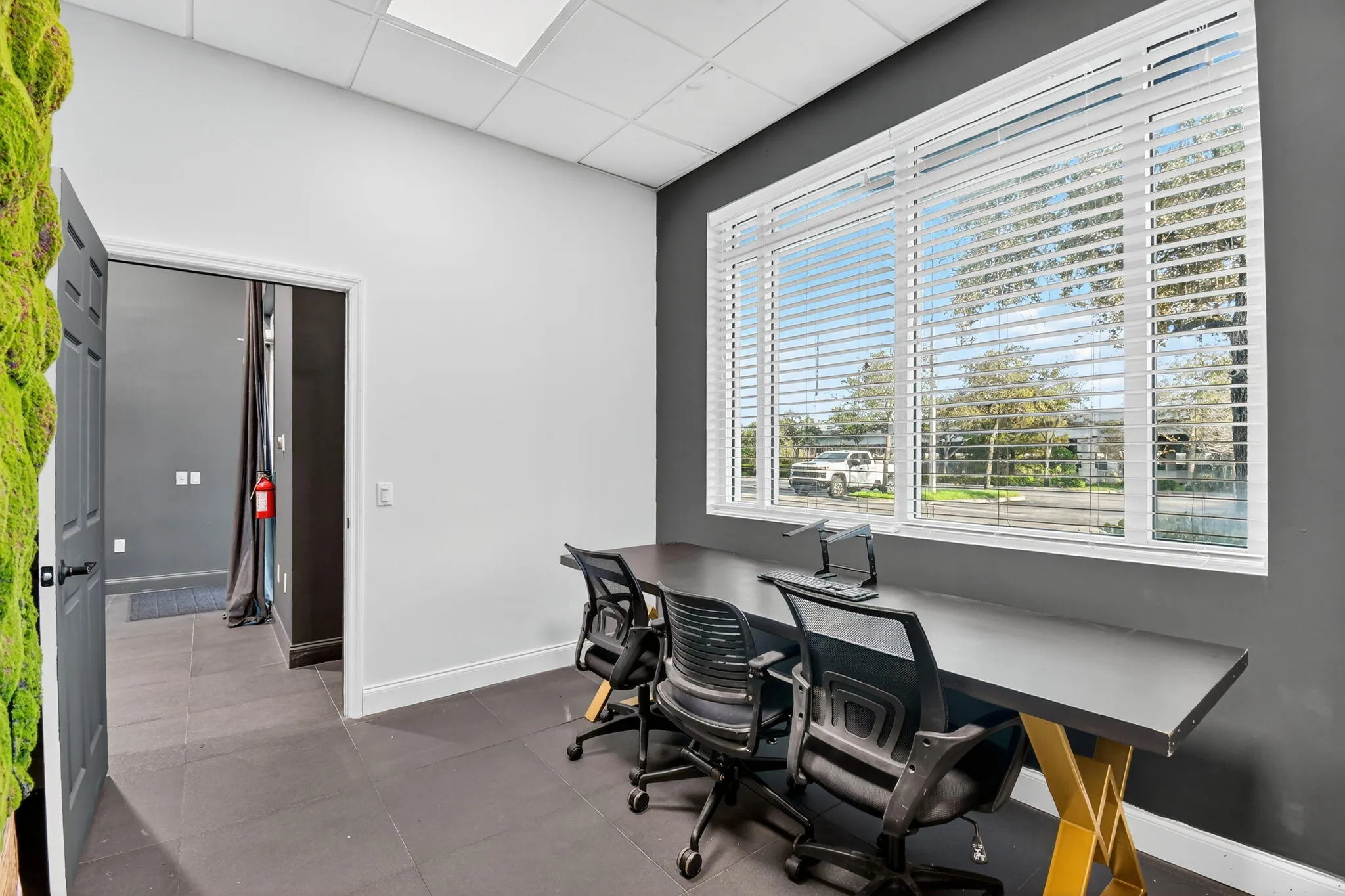 Property photo 25