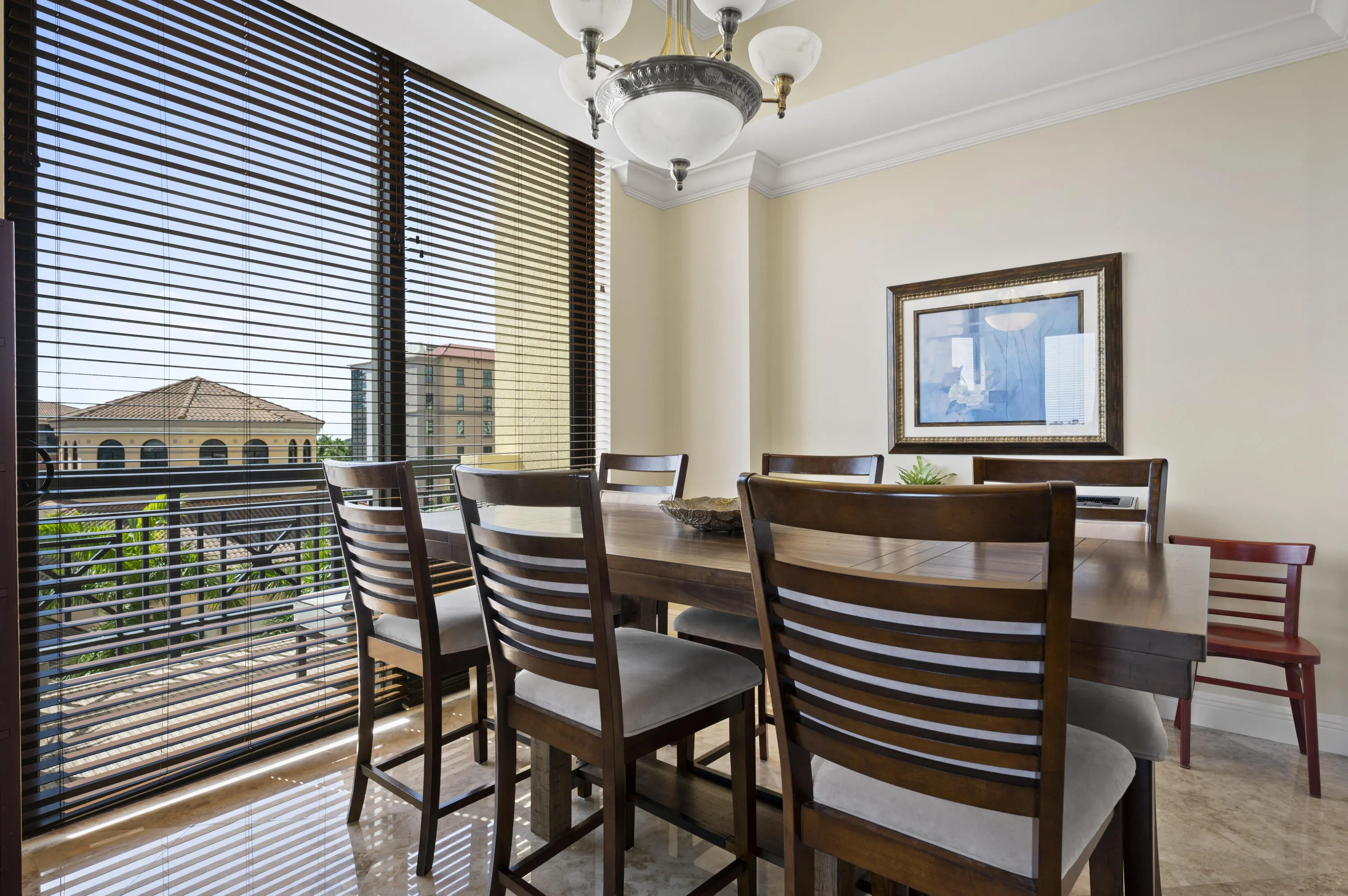 DINING AREA W/SLIDER TO BALCONY