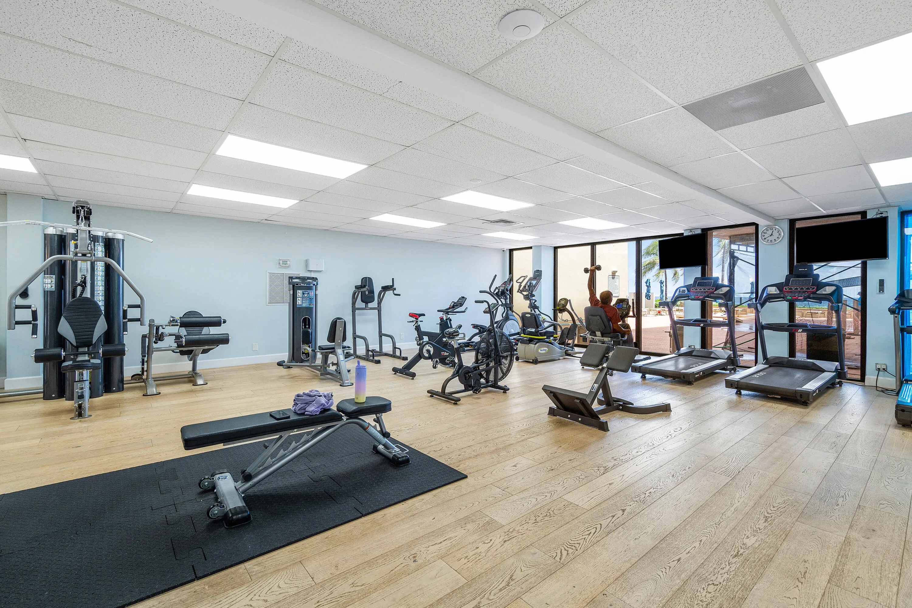 021-1147HillsboroMile-HillsboroBeach-FL-